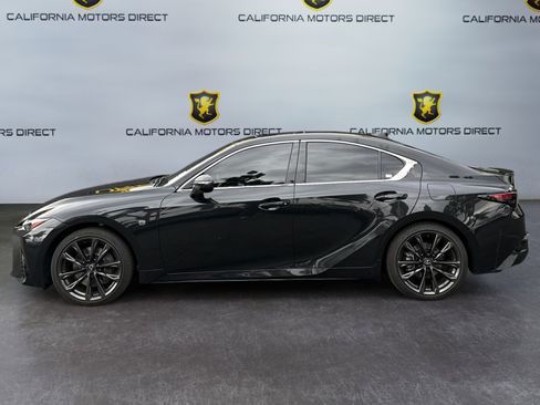 Used 2024 Lexus IS 300 F Sport image 2