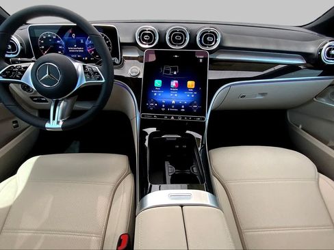 Used 2025 Mercedes-Benz C 300 4MATIC Sedan image 8