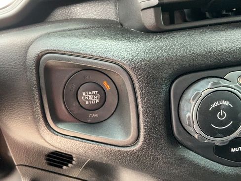 Certified 2025 Jeep Wrangler Unlimited Sport AWD/4WD image 24