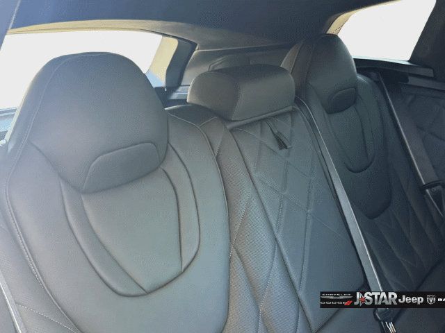 Used 2023 BMW XM AWD/4WD image 29