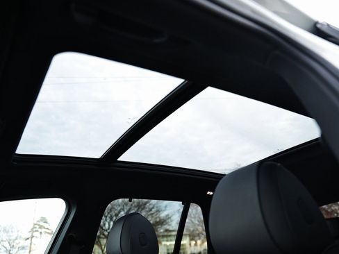 New 2026 BMW X5 xDrive40i w/ M Sport Package image 14