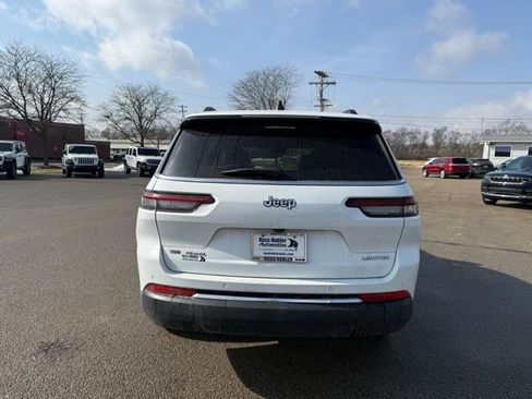 Used 2023 Jeep Grand Cherokee L Limited image 6