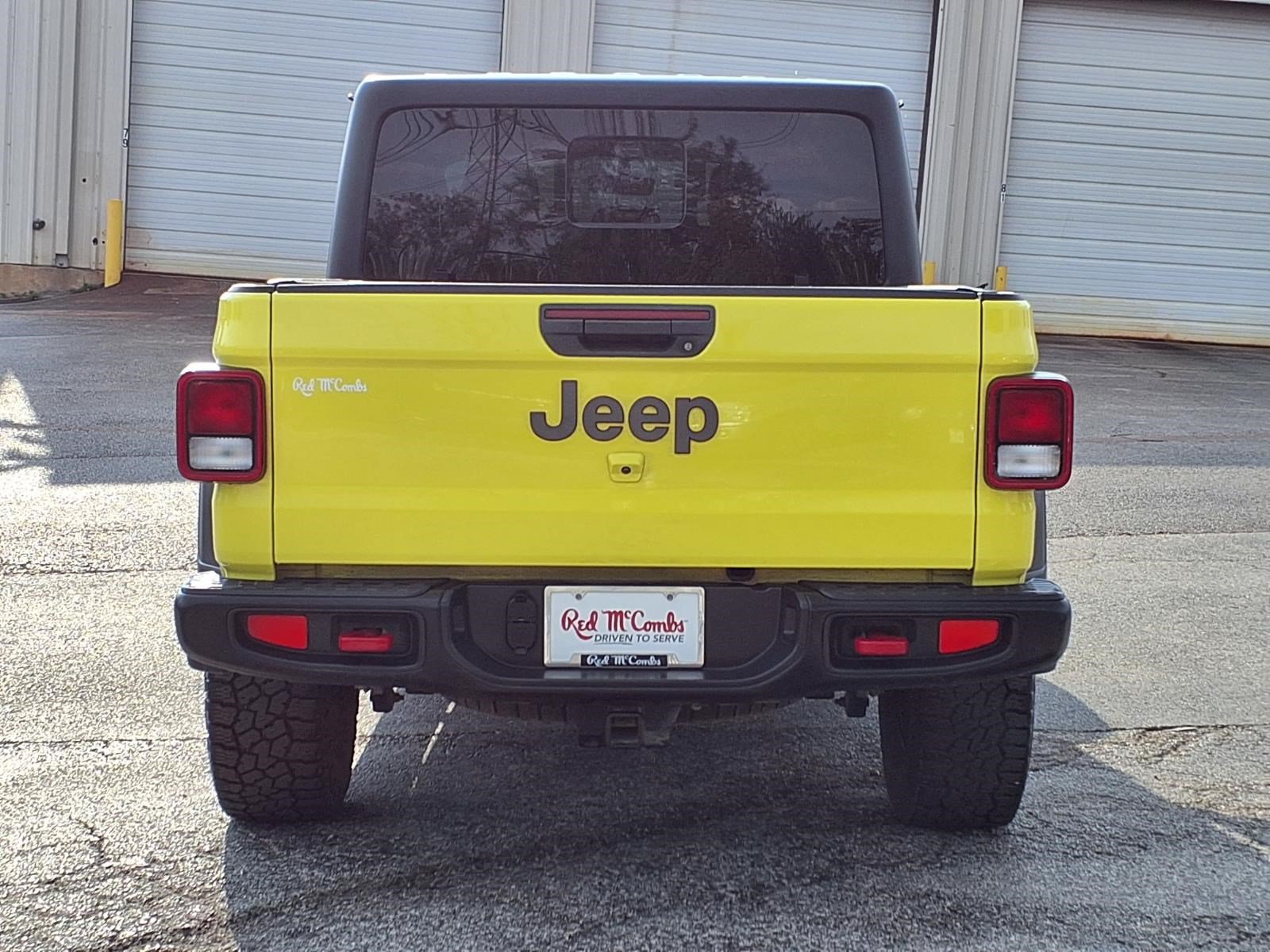 Used 2023 Jeep Gladiator Rubicon w/ Cold Weather Group AWD/4WD image 7