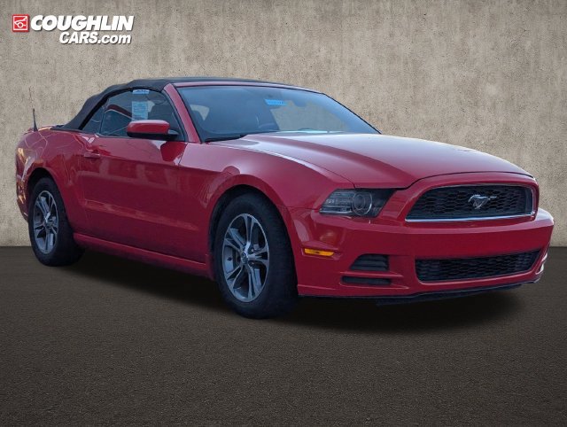 Used 2014 Ford Mustang Premium w/ Equipment Group 201A RWD image 1