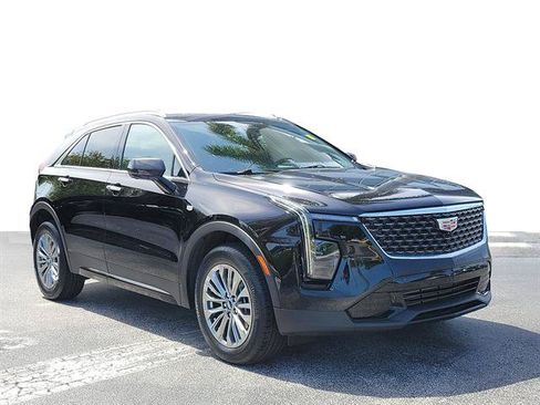 Certified 2025 Cadillac XT4 Premium Luxury FWD image 20