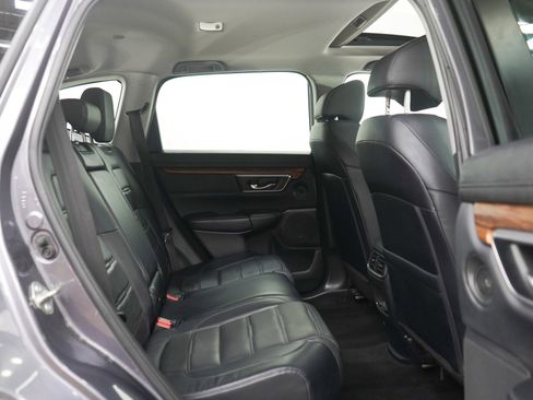Used 2018 Honda CR-V Touring image 12