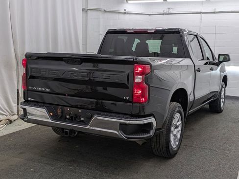 Used 2024 Chevrolet Silverado 1500 LT AWD/4WD image 3