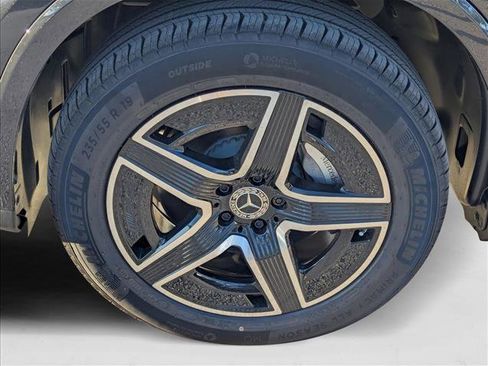 New 2026 Mercedes-Benz GLC 300 4MATIC image 9