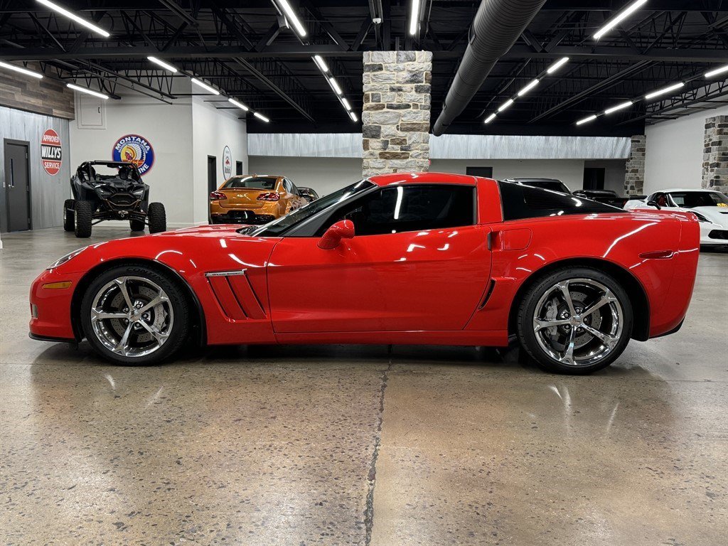 Used 2010 Chevrolet Corvette Grand Sport w/ Preferred Equipment Group RWD image 4