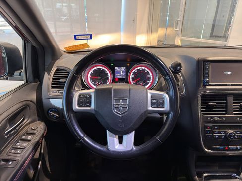 Used 2020 Dodge Grand Caravan GT image 15