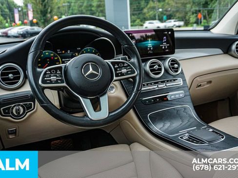 Used 2020 Mercedes-Benz GLC 300 GLC 300 image 27