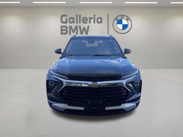 Used 2025 Chevrolet TrailBlazer LT FWD image 4