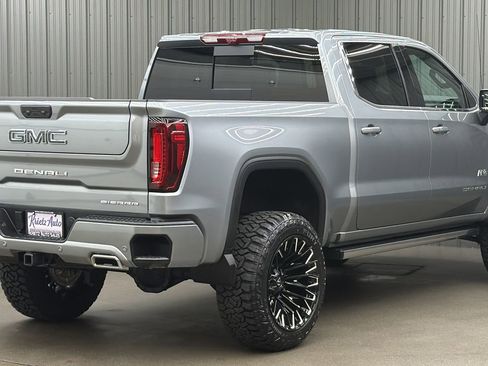 Used 2026 GMC Sierra 1500 Denali Ultimate AWD/4WD image 5