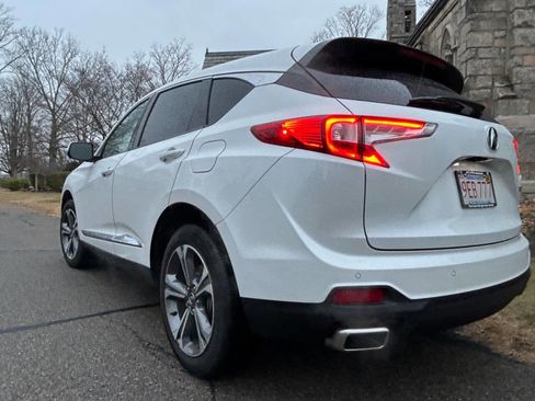 Used 2025 Acura RDX SH-AWD w/ Technology Package image 21