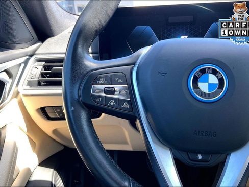 Used 2023 BMW i4 eDrive35 image 18