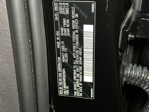 Used 2023 Volvo S60 T8 Plus w/ Protection Package Premier image 34