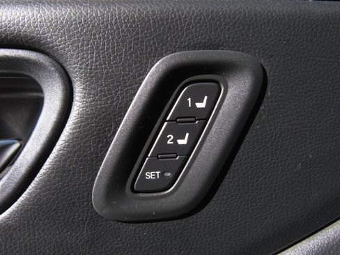 Certified 2023 Honda Pilot EX-L image 25