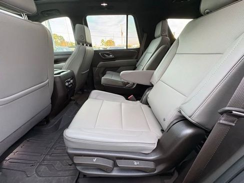 Certified 2023 GMC Yukon SLT image 11