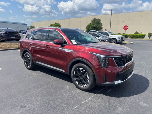Used 2025 Kia Sorento S w/ Panoramic Sunroof Package image 1