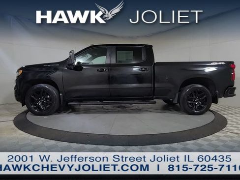 Used 2024 Chevrolet Silverado 1500 RST w/ Max Trailering Package AWD/4WD image 4
