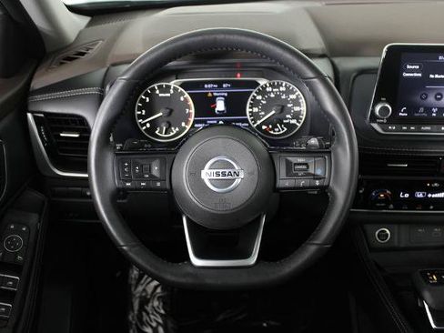 Certified 2021 Nissan Rogue SL FWD image 22