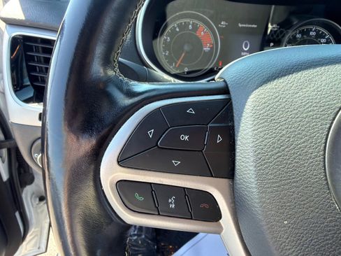 Used 2021 Jeep Cherokee Latitude Lux 80th Anniv w/ Quick Order Package 2YU 80th AWD/4WD image 19