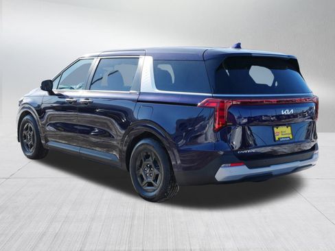 Certified 2025 Kia Carnival LXS image 5