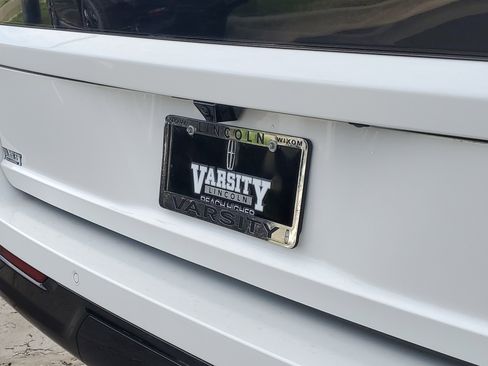 New 2026 Lincoln Navigator Black Label AWD/4WD image 33