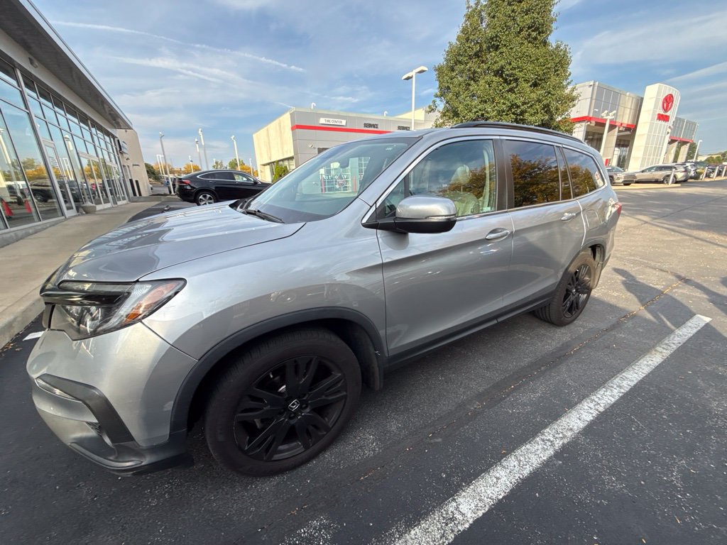 Used 2021 Honda Pilot Special Edition image 1