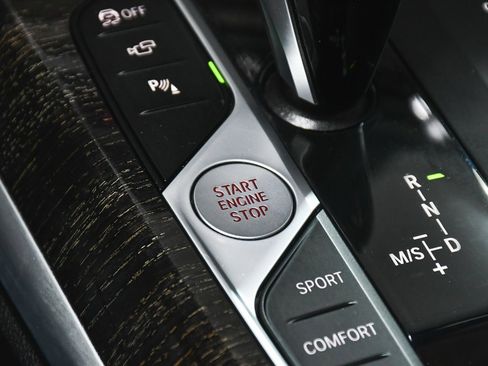 Used 2023 BMW 440i xDrive M440i xDrive w/ Premium Package image 38