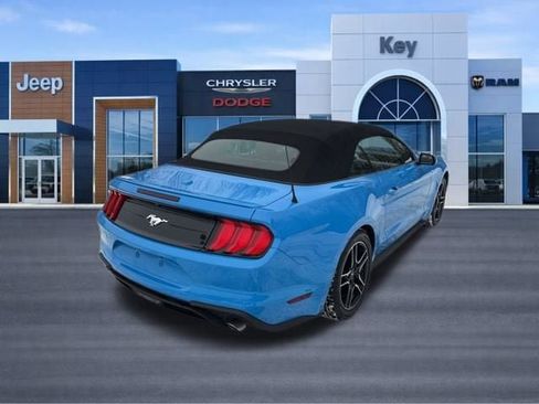 Used 2023 Ford Mustang Premium image 7