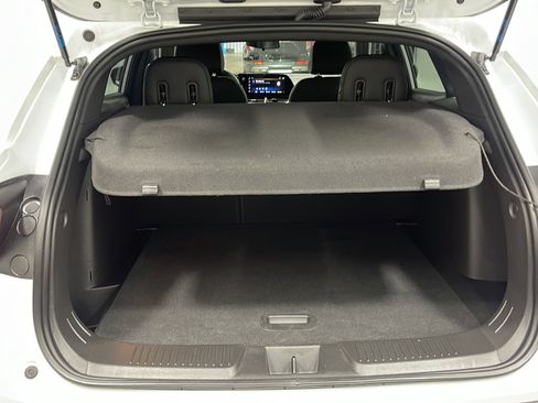 Used 2026 Chevrolet Trax RS FWD image 18
