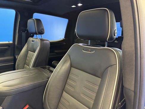 Used 2023 GMC Sierra 1500 AT4X AWD/4WD image 13