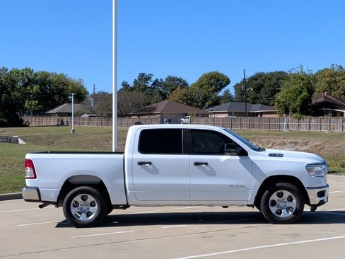 Used 2023 RAM 1500 Lone Star image 9