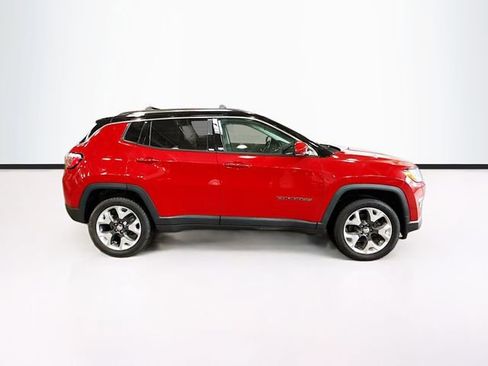 Used 2018 Jeep Compass Limited image 5