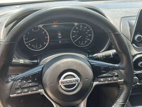 Used 2022 Nissan Sentra SV image 13