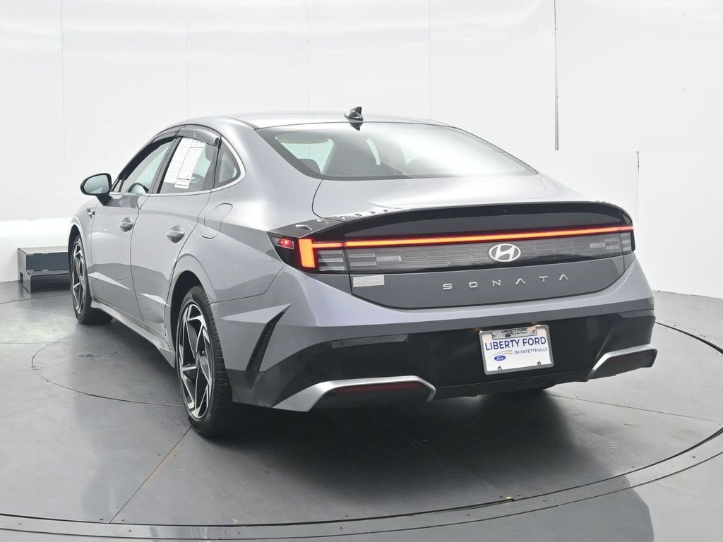 Used 2026 Hyundai Sonata SEL FWD image 7
