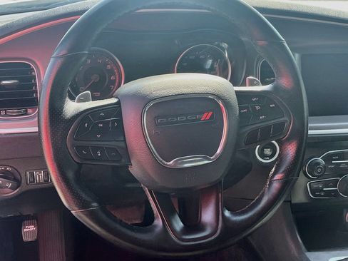Used 2022 Dodge Charger SXT w/ Driver Convenience Group AWD/4WD image 11