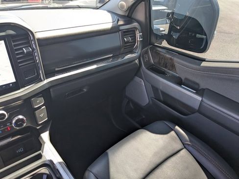 Used 2024 Ford F350 Lariat w/ Lariat Ultimate Package image 18