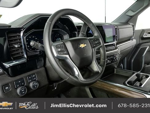 Used 2024 Chevrolet Silverado 3500 LT w/ All Star Edition image 4
