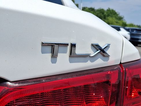 Used 2018 Acura TLX V6 SH-AWD w/ Technology Pkg image 30