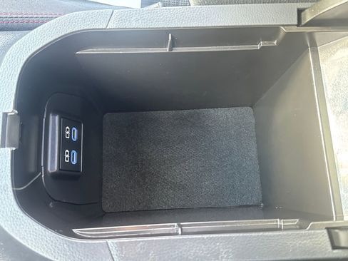 Used 2022 Toyota RAV4 SE image 27