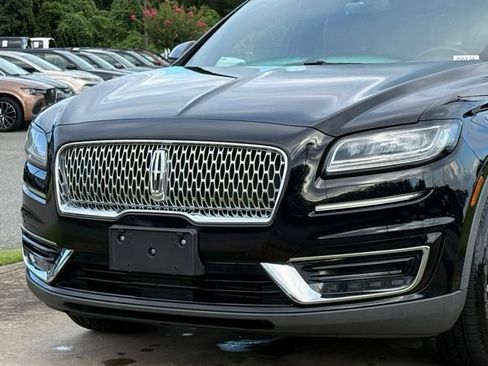 Used 2019 Lincoln Nautilus Select AWD/4WD image 10