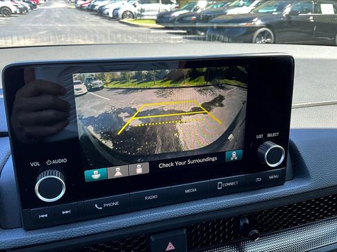 Used 2024 Honda CR-V Sport image 15