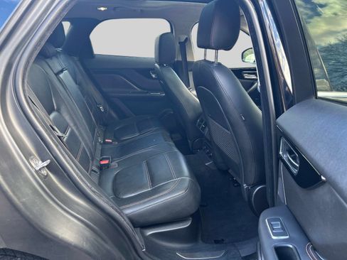 Used 2020 Jaguar F-PACE Prestige image 13