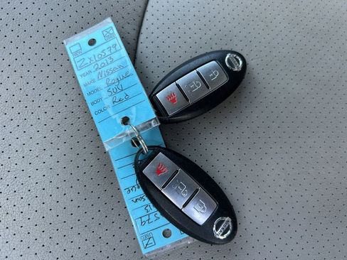 Used 2013 Nissan Rogue SL AWD/4WD image 28