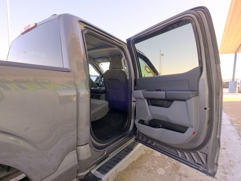 Used 2023 Ford F150 XLT w/ XTR Package image 17