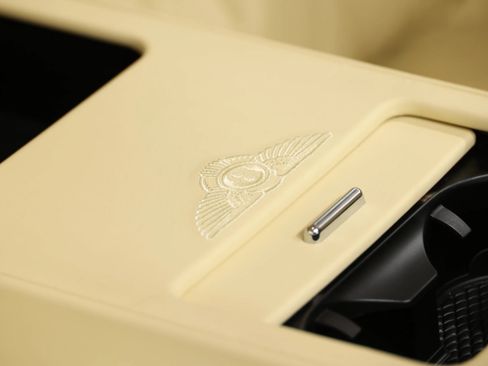 Used 2014 Bentley Flying Spur W12 AWD/4WD image 87