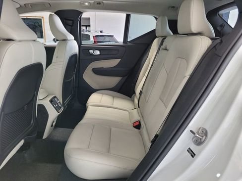 New 2026 Volvo XC40 B5 Plus w/ Protection Package Premier image 10