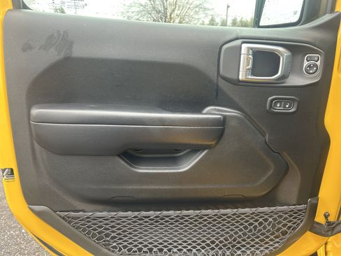 Used 2021 Jeep Wrangler Unlimited Sport w/ Dual Top Group image 13